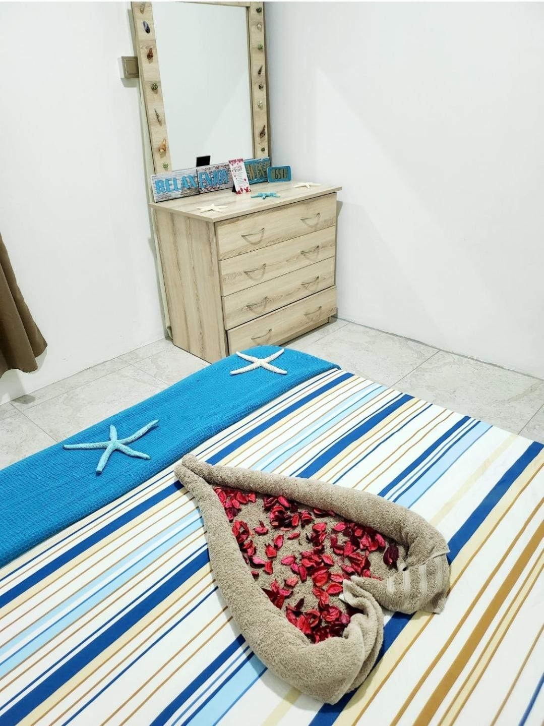 Kot Nu - Beach Themed Apartment - 3 Mins Walk From The Sea Flic-en-Flacq エクステリア 写真