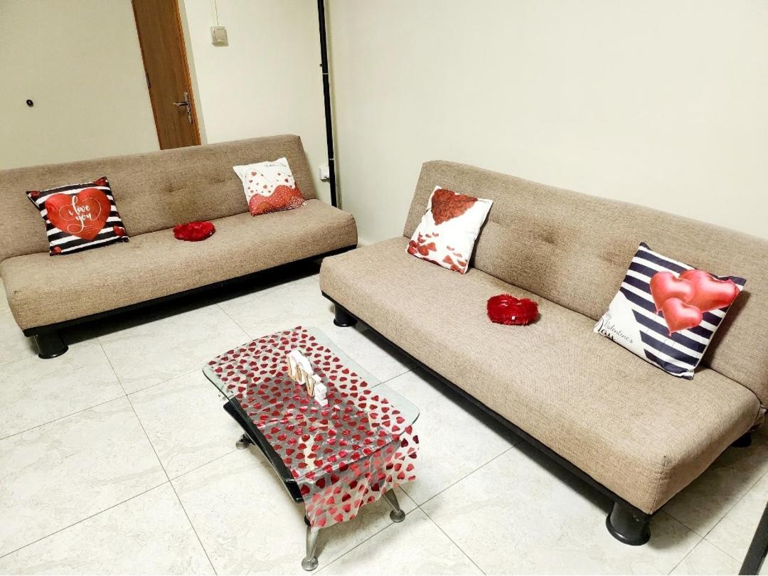 Kot Nu - Beach Themed Apartment - 3 Mins Walk From The Sea Flic-en-Flacq エクステリア 写真